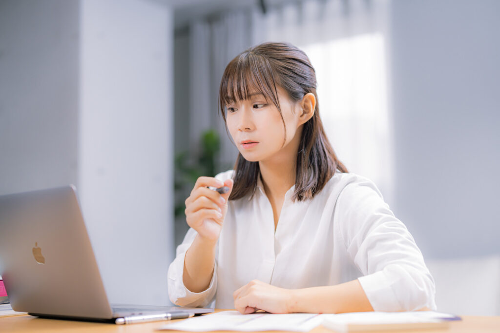 彼氏,別れるべきか 